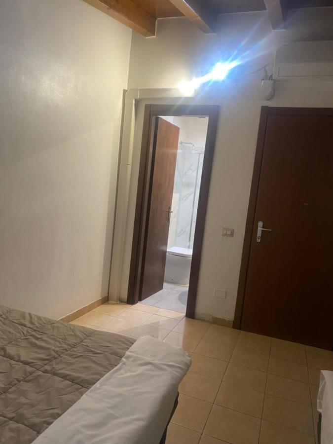 Vierbettzimmer mit eigenem Bad